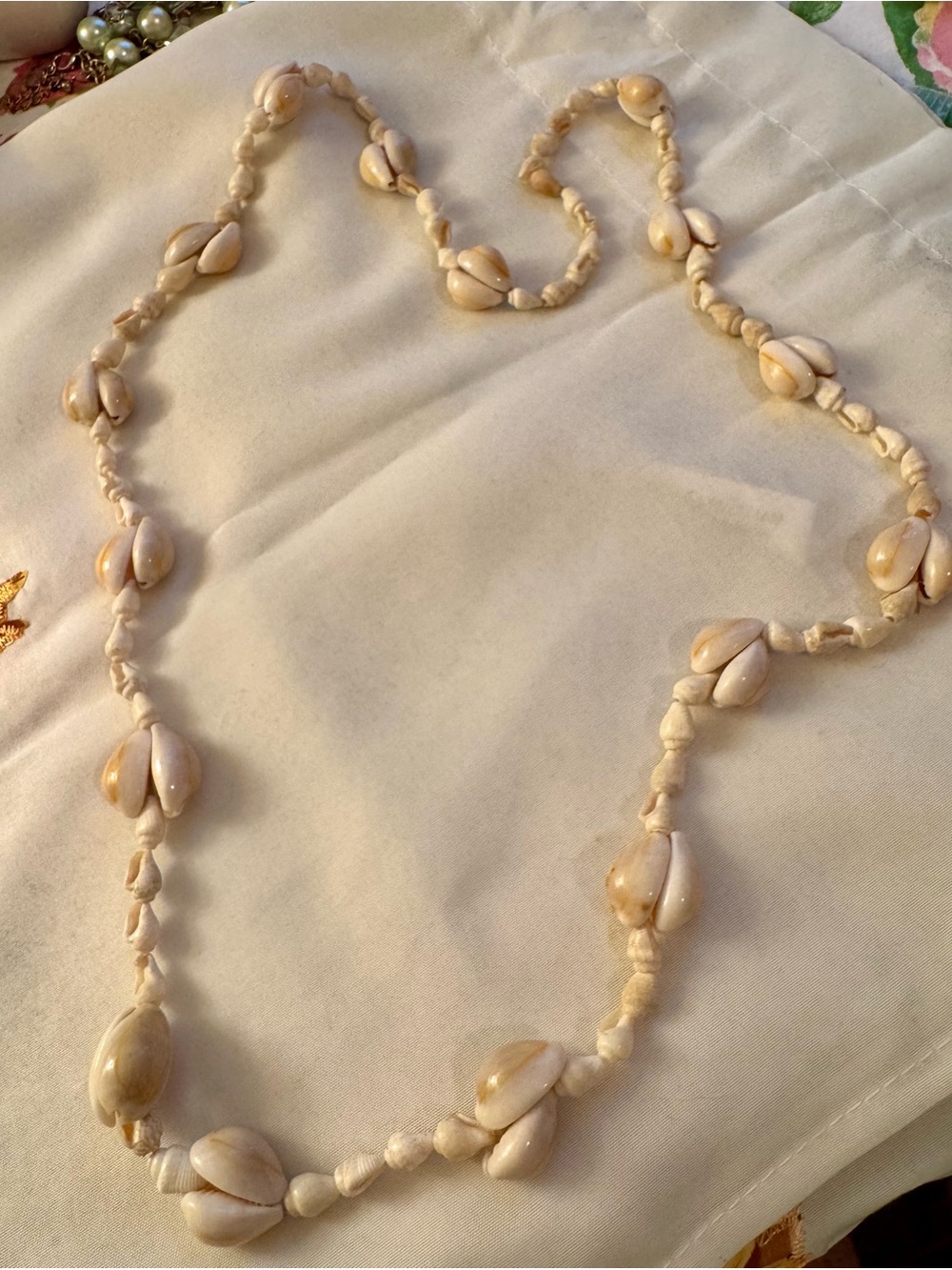 Natural Shell Bead Necklace - Cream Cowrie Style